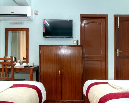 Triple Deluxe Ac Room